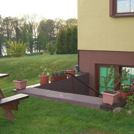 Dom Wczasowy Pieciu Pomostow I Domki Letniskowe Czaplinek Chambre photo