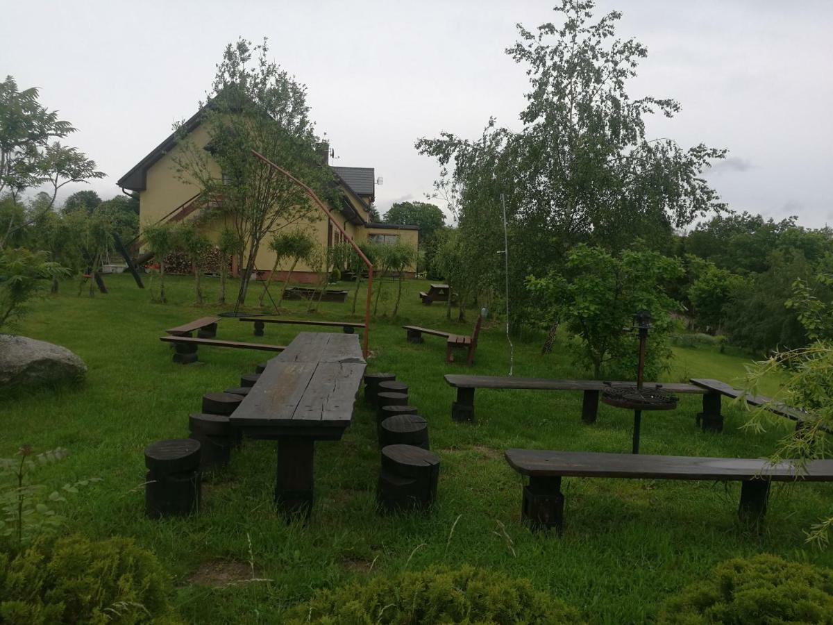 Dom Wczasowy Pieciu Pomostow I Domki Letniskowe Czaplinek Extérieur photo